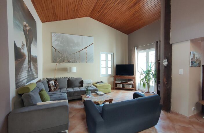 MAISON DE VILLAGE AVEC GITE — photo 4