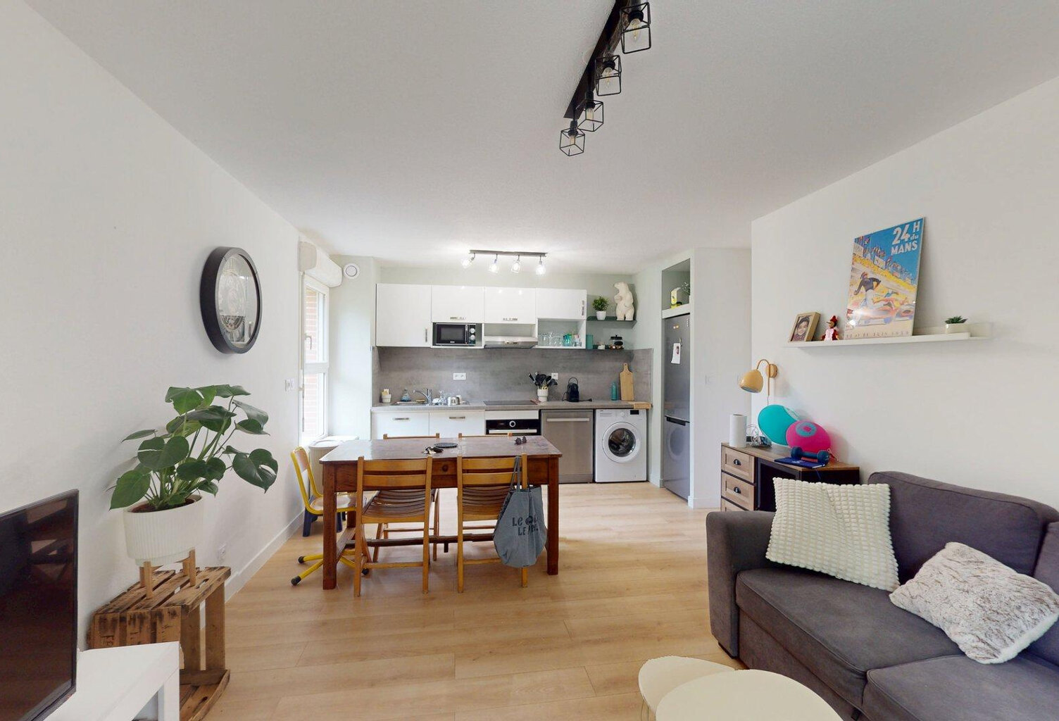 Entièrement Rénové Appartement T3 RDC 52.81 m2 Résidence ave — photo 1