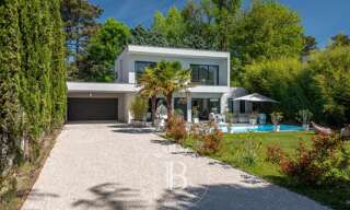 Maison 5 Pièces 141 m² à vendre à Charbonnières-les-Bains (69260)