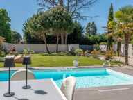 Maison contemporaine 141 m² – terrain 711 m² – 4 chambres – piscine — photo 2
