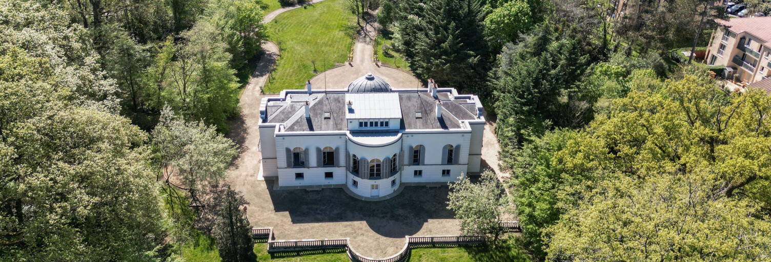 Maison 10 Pièces 700 m² à vendre à Louveciennes (78430)