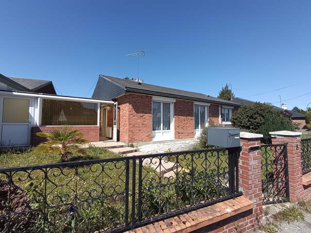 Maison plain pied T3, garage et jardin — photo du bien