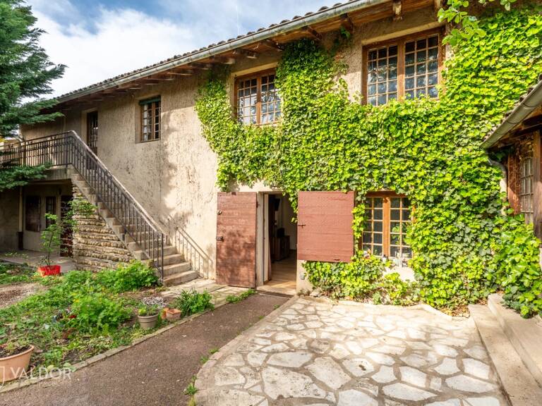 Maison 10 pièces 226 m² — photo 1
