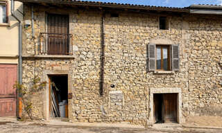 Maison 7 Pièces 150 m² à vendre à Neuville-sur-Ain (01160)