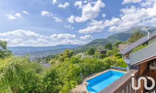 Maison 8 Pièces 222 m² à vendre à Barby (73230)