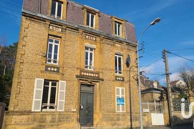Immeuble  120900 €