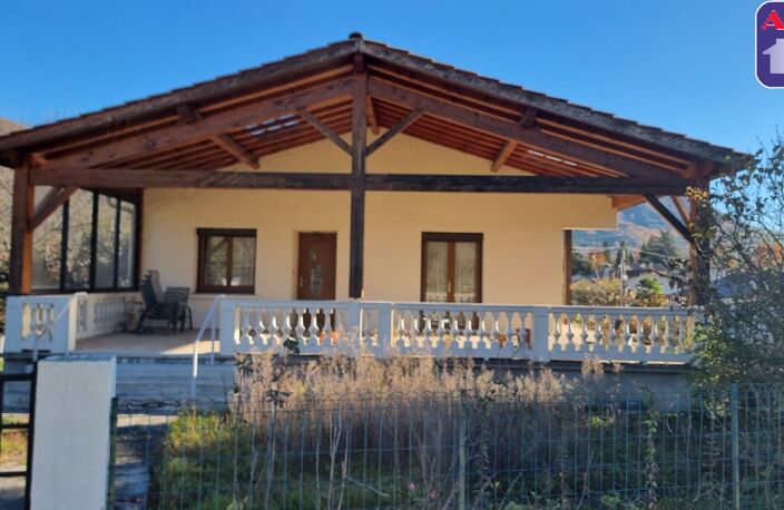 Vente maison 7 pièces 207 m² Foix (09000) — photo 3