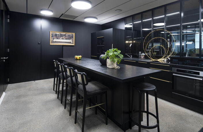 BUREAUX à LOUER — photo 2