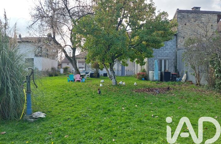 Vente Maison/villa 8 pièces — photo 2