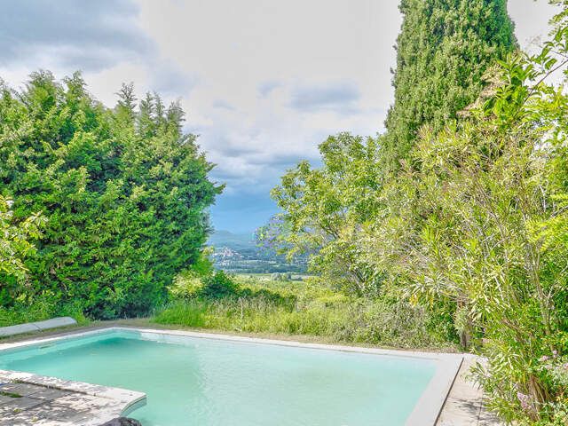 Secteur Grignan, charmant maison en pierre à vendre — photo du bien