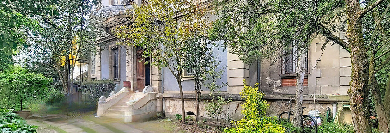 Maison 11 Pièces 326 m² à vendre à Talence (33400)