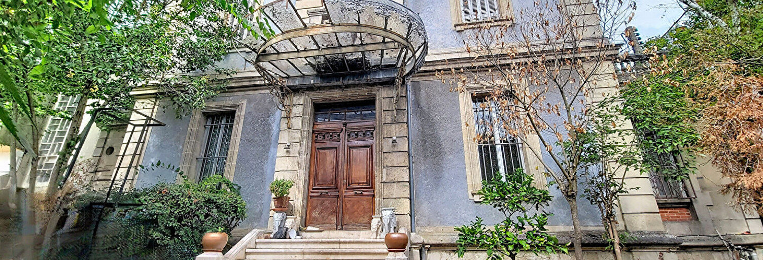 Maison 11 Pièces 326 m² à vendre à Talence (33400)