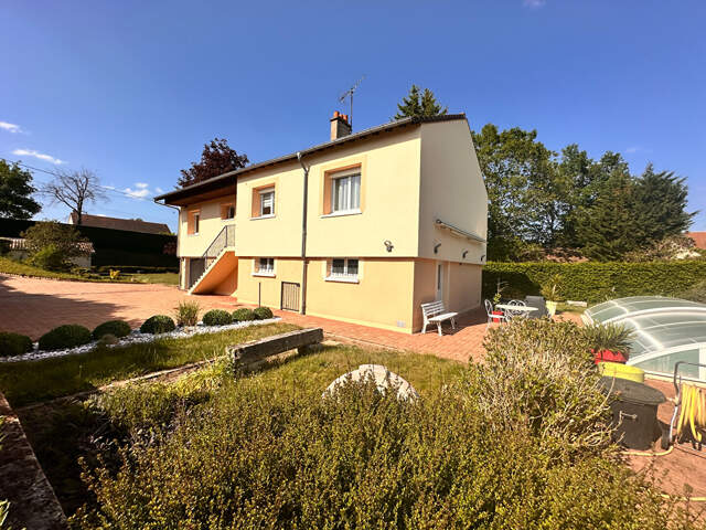 Maison Aubigny Sur Nere 4 pièce(s) 111 m2 — photo du bien