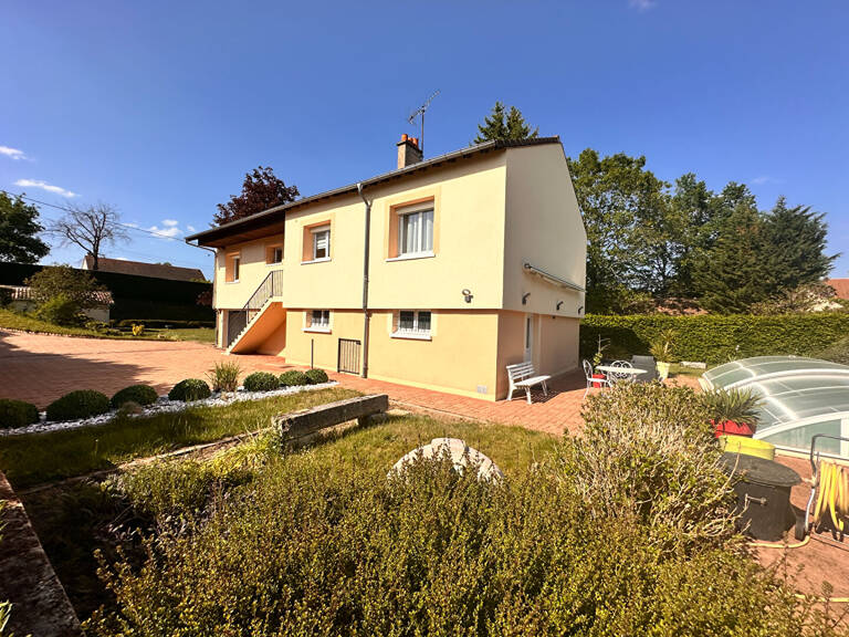 Maison Aubigny Sur Nere 4 pièce(s) 111 m2 — photo 1