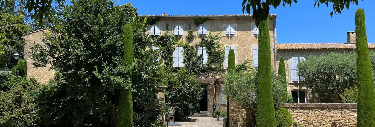 Maison 12 Pièces 530 m² à vendre à Entraigues-sur-la-Sorgue (84320)