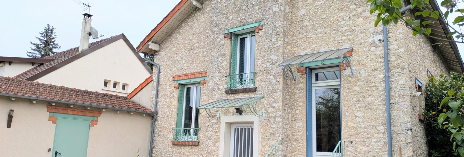Maison 5 Pièces 120 m² à vendre à Combs-la-Ville (77380)