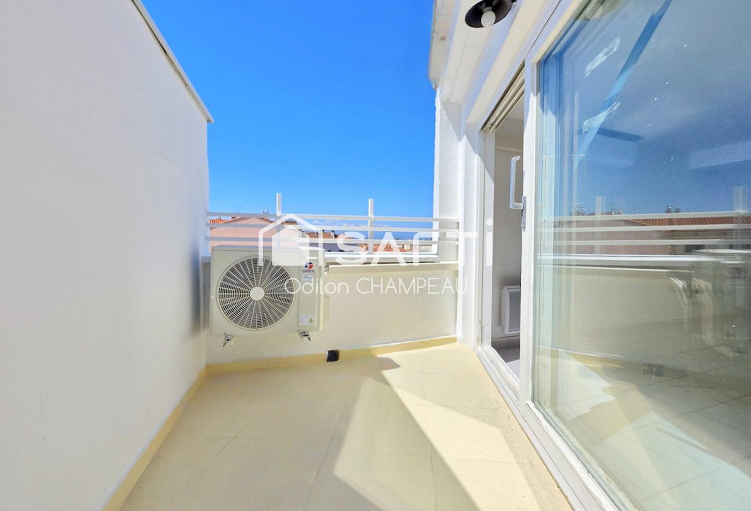 Appartement F2 de 39m2 avec terrasse - Emplacement stratégique — photo 1