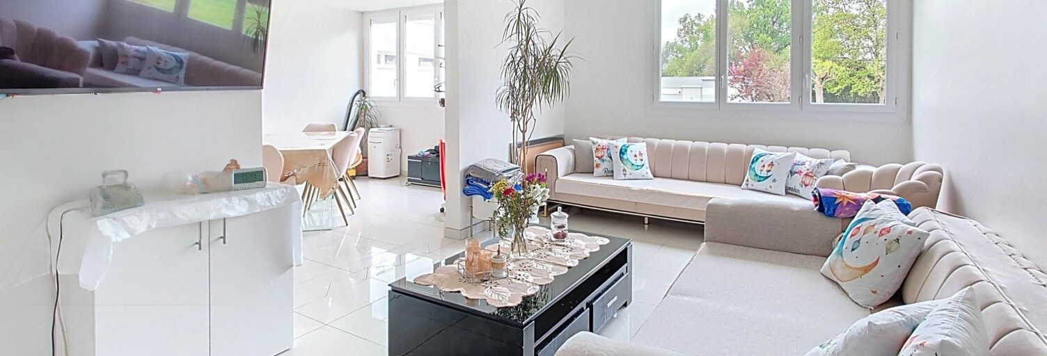 Appartement 4 Pièces 102 m² à vendre à Carbon-Blanc (33560)