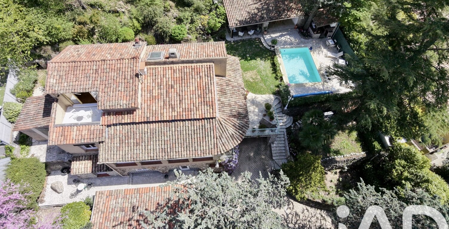 Vente Maison/villa 7 pièces — photo 1