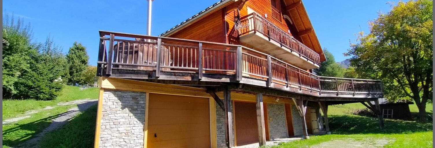 Maison 7 Pièces 194 m² à vendre à Albiez-Montrond (73300)