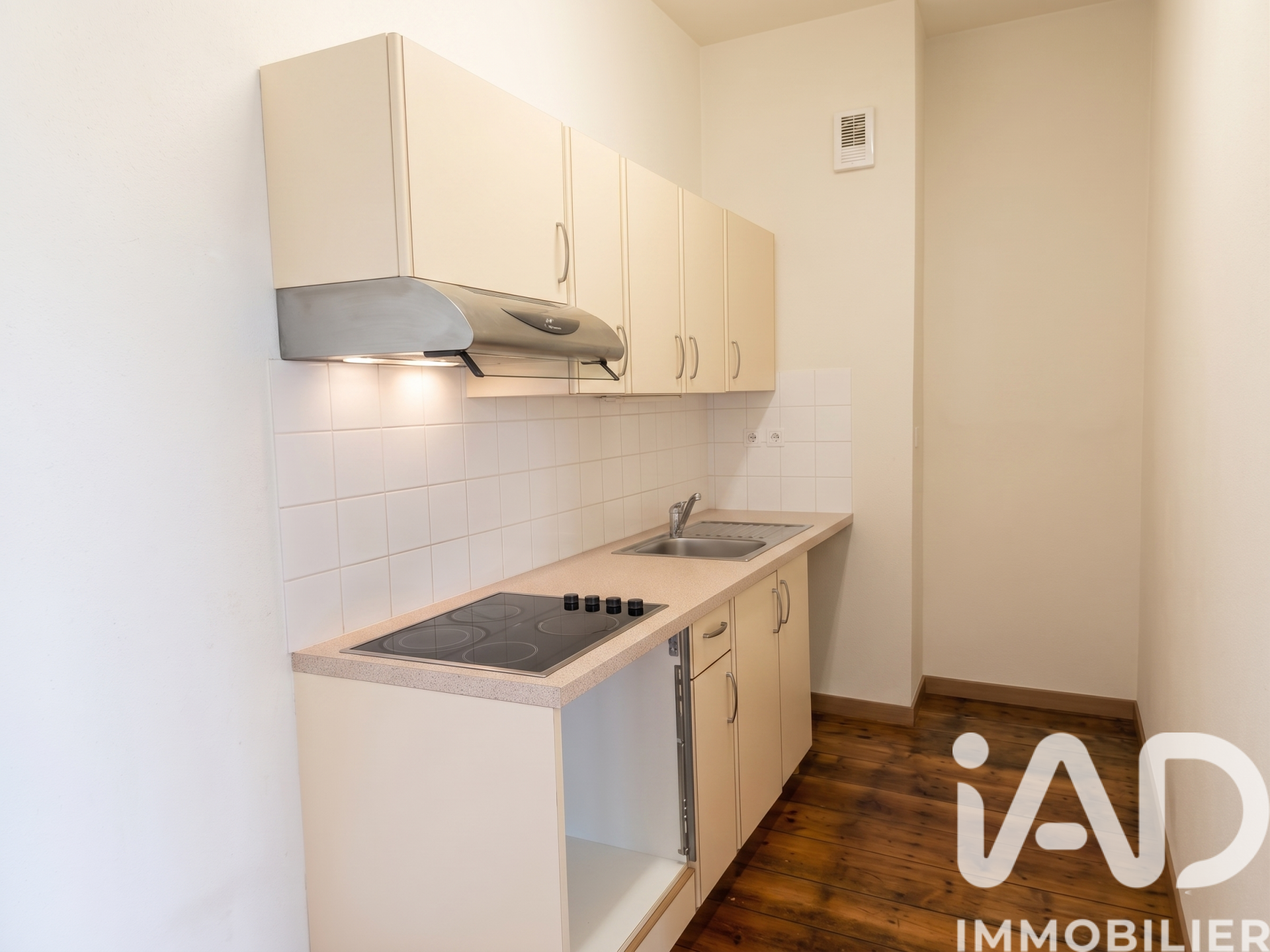 Vente Appartement 2 pièces - Photo 3