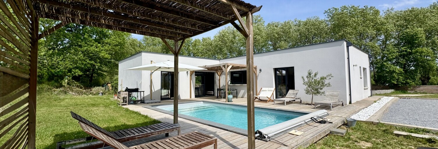 Maison 5 Pièces 135 m² à vendre à Saint-Médard-d'Eyrans (33650)