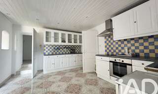 Maison 5 Pièces 107 m² à vendre à Chavagnes-les-Redoux (85390)