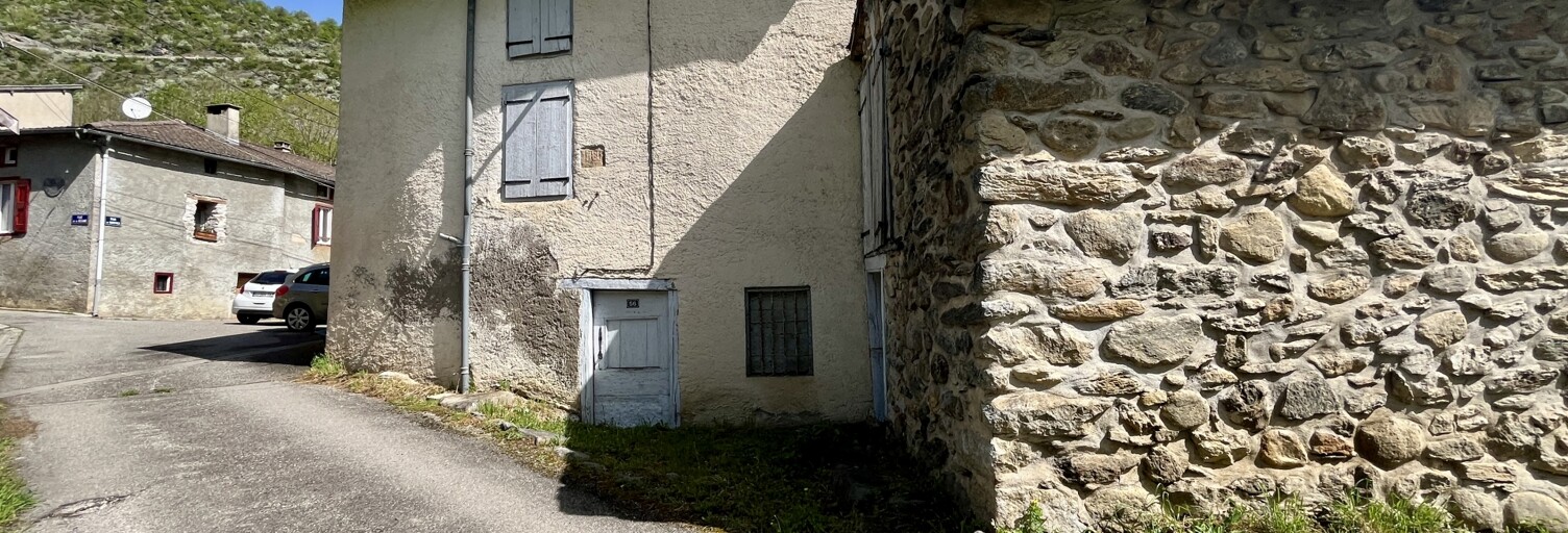 Maison 2 Pièces 70 m² à vendre à Siguer (09220)