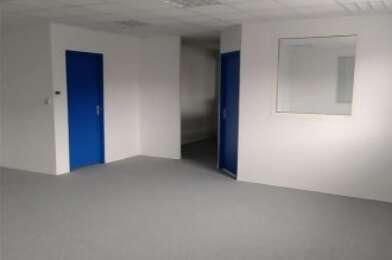 Bureau  1600 €