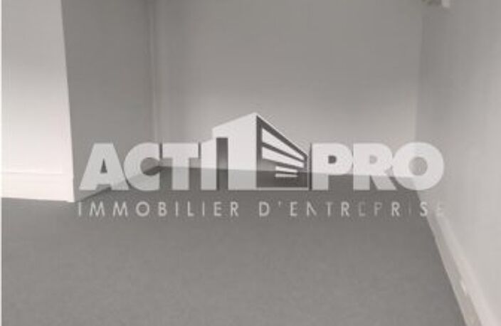 Bureaux à louer — photo 5
