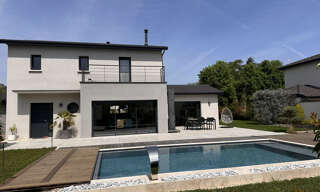 Maison 5 Pièces 142 m² à louer à Tassin-la-Demi-Lune (69160)