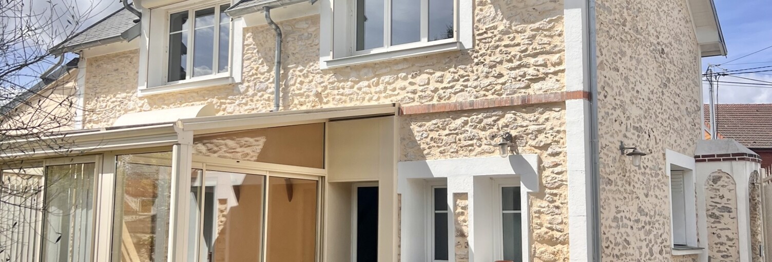 Maison 4 Pièces 104 m² à vendre à Saint-Fargeau-Ponthierry (77310)