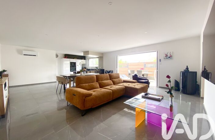 Vente Maison/villa 5 pièces — photo 2