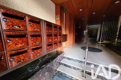 Appartement 5 pièces 240000 €