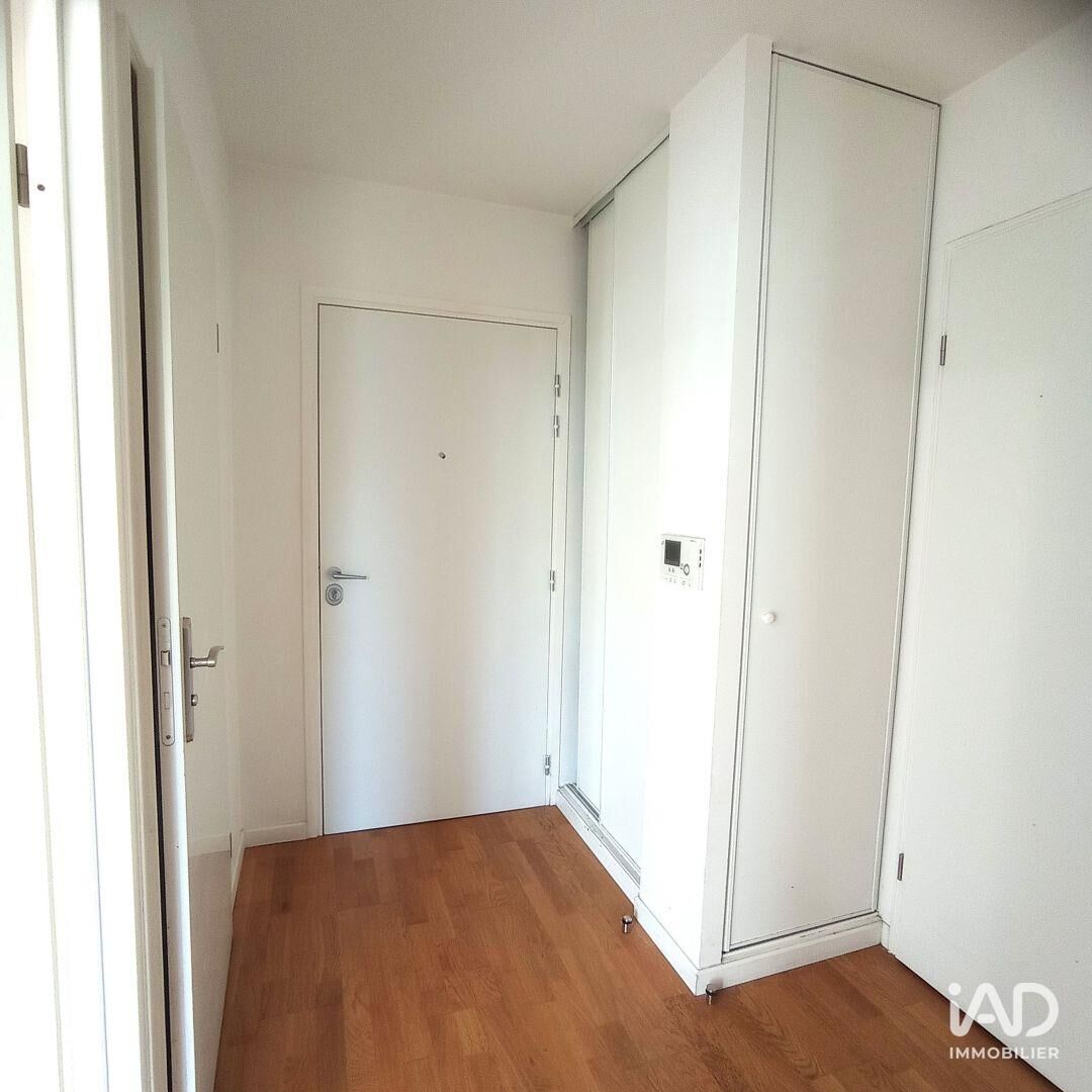Location Appartement 3 pièces - Photo 4