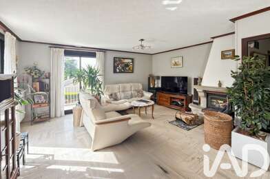 Maison 10 pièces 389000 €