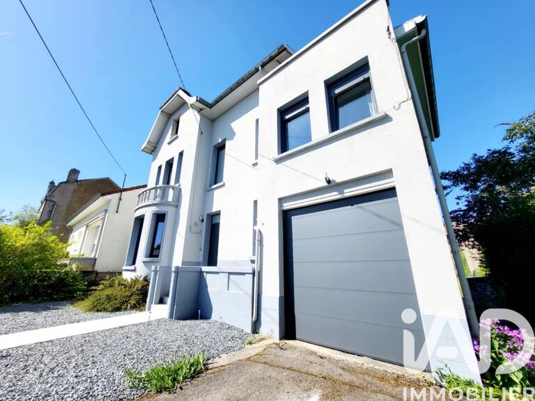 Vente Maison/villa 8 pièces — photo 1