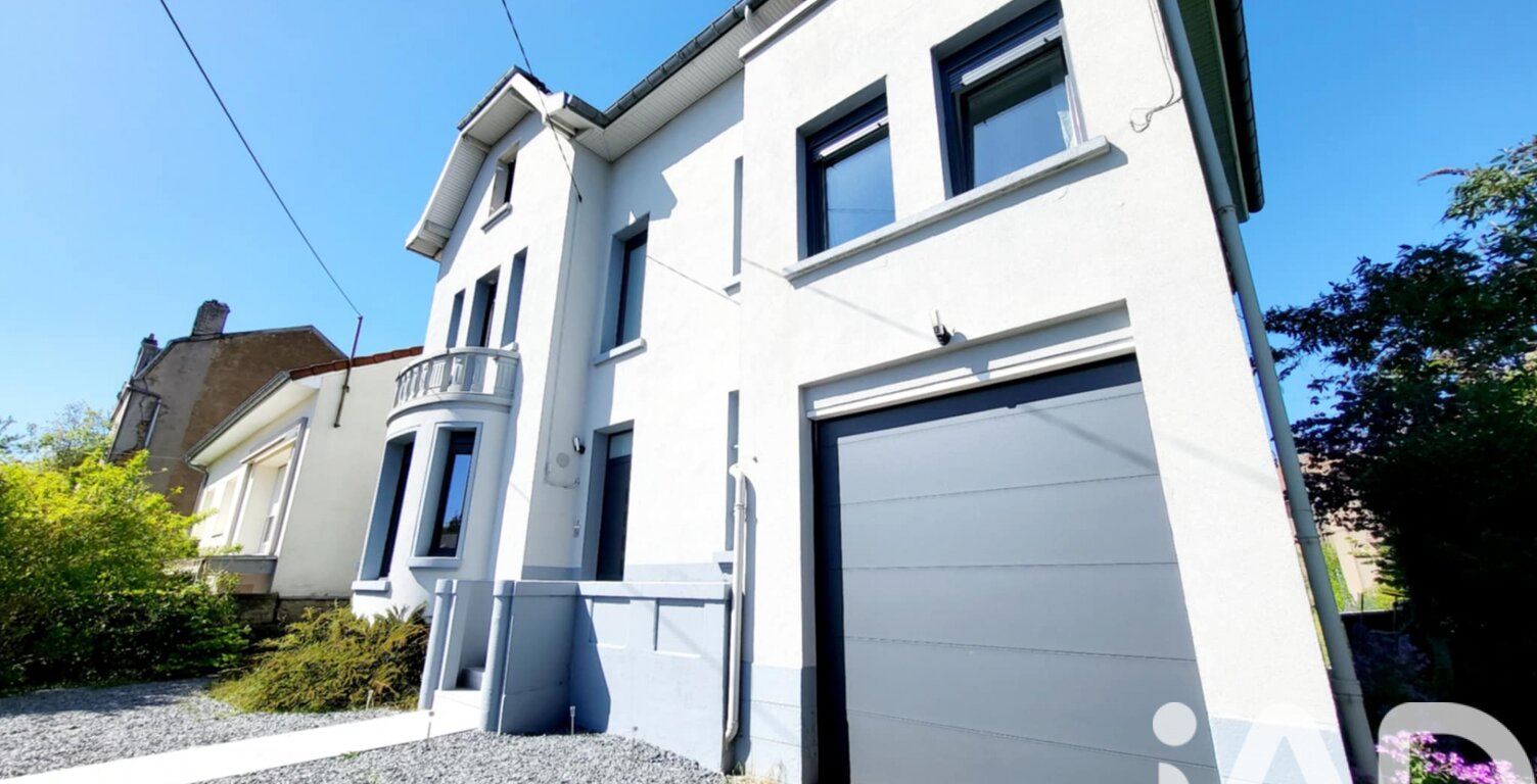 Vente Maison/villa 8 pièces — photo 1