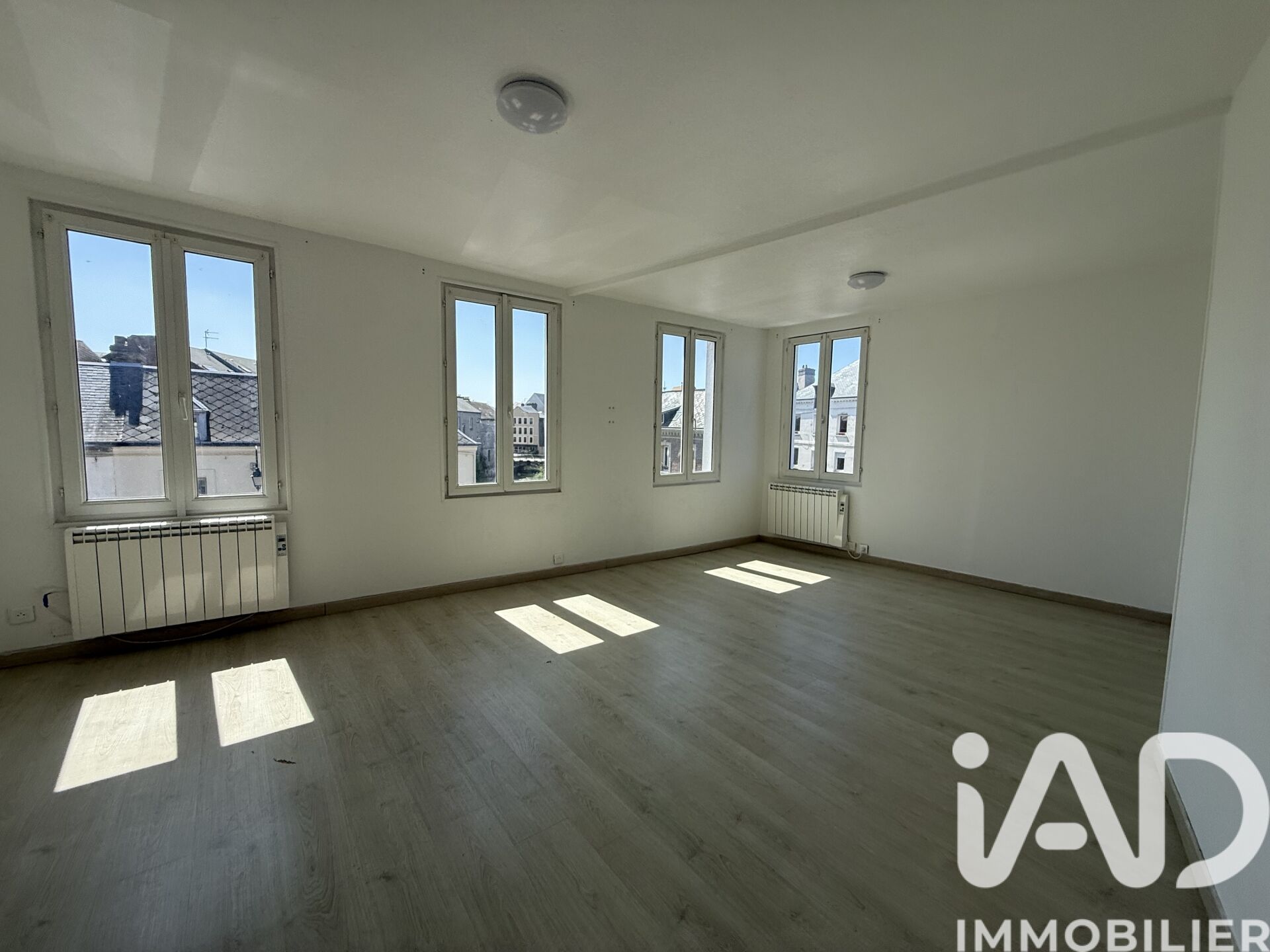 Vente Appartement 3 pièces - Photo 2