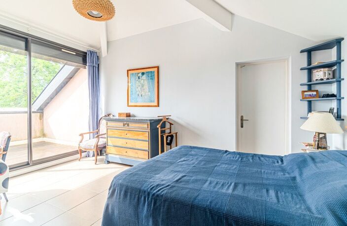 Vente maison 5 pièces 143 m² Pessac (33600) — photo 4