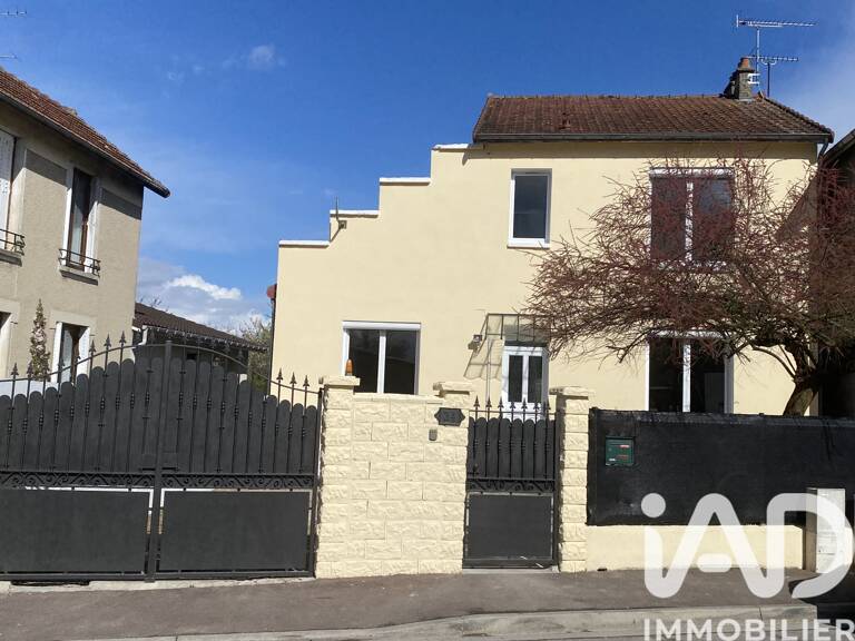 Vente Maison/villa 5 pièces — photo 1