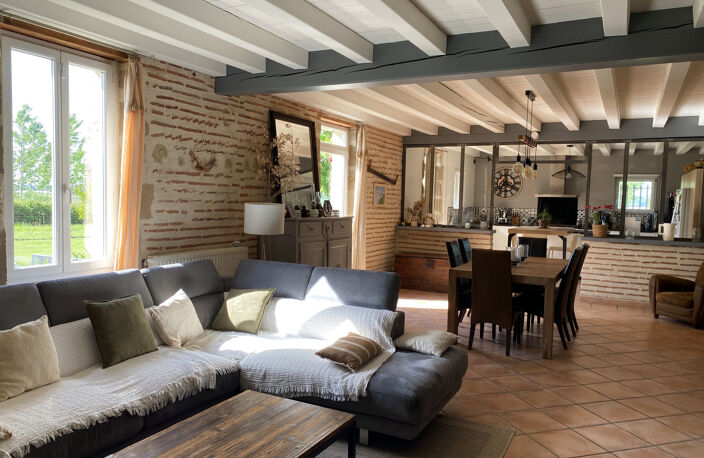 Maison en pierre de caractère — photo 3