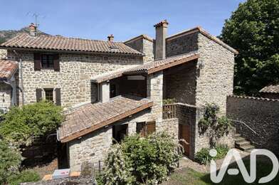 Maison 11 pièces 218000 €