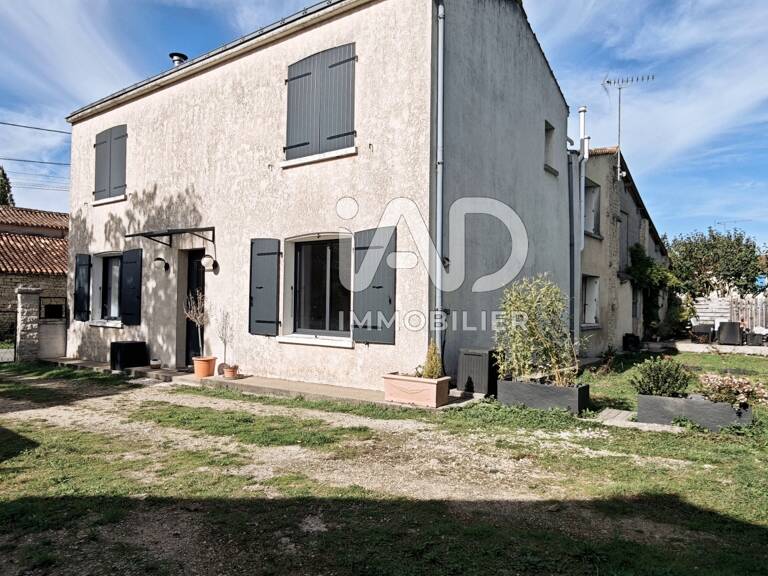 Vente Maison/villa 7 pièces — photo 1