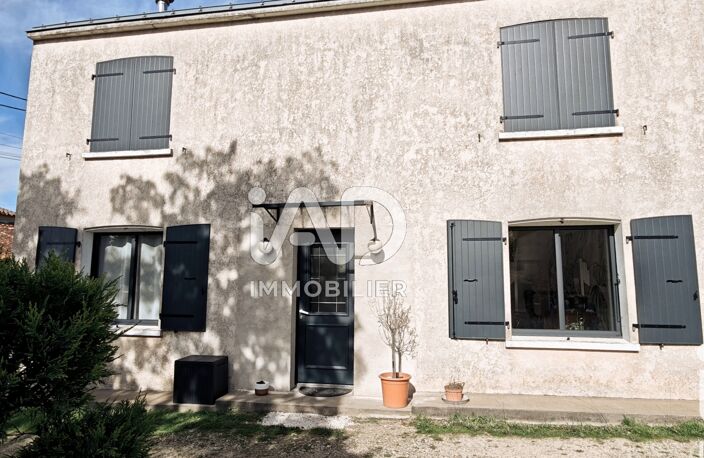 Vente Maison/villa 7 pièces — photo 2