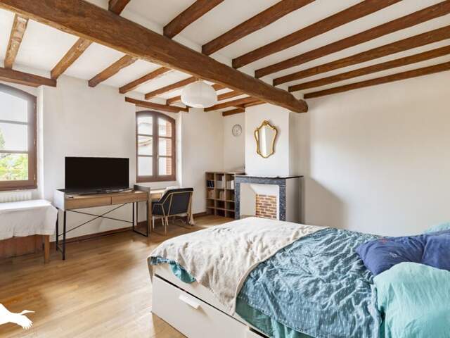 Maison de ville de 6 pièces principales — photo du bien