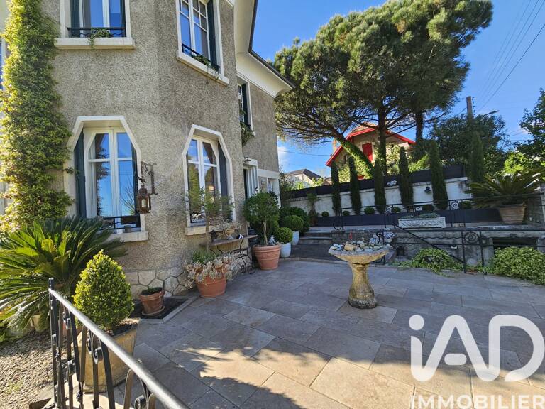 Vente Maison/villa 9 pièces — photo 1