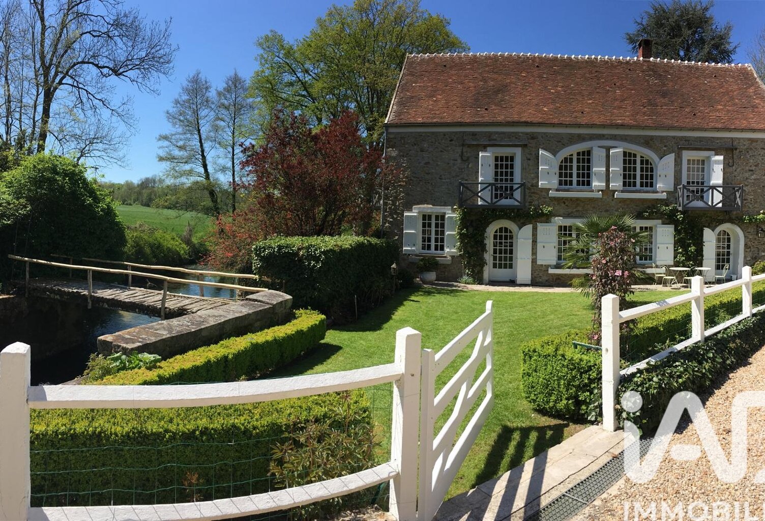 Vente Moulin 11 pièces — photo 1