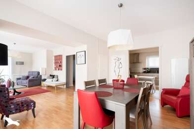 Appartement 4 pièces 307110 €