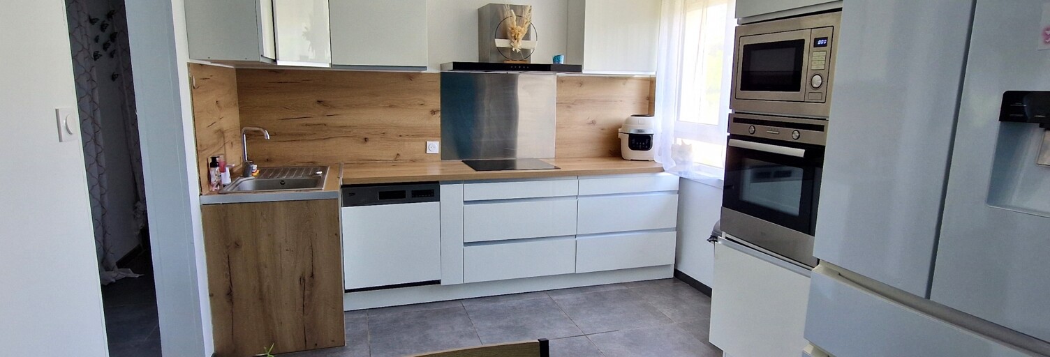 Appartement 4 Pièces 82 m² à vendre à Les Tourrettes (26740)